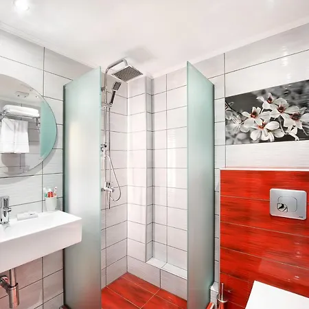 Aphrodite Of Thassos Skála Marión